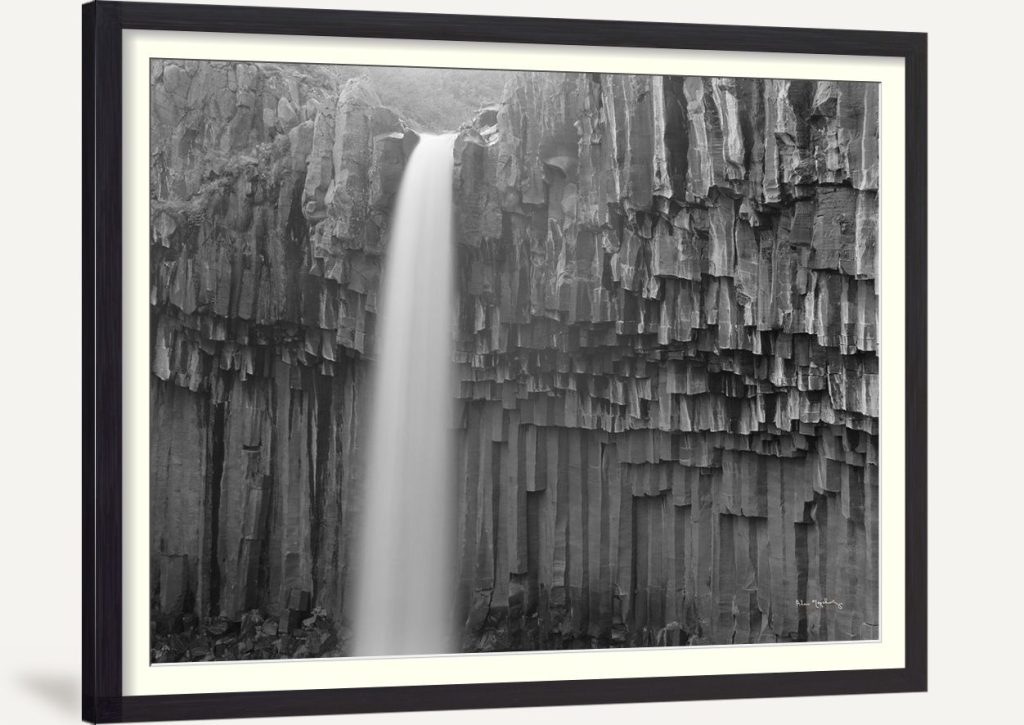 Svartifoss